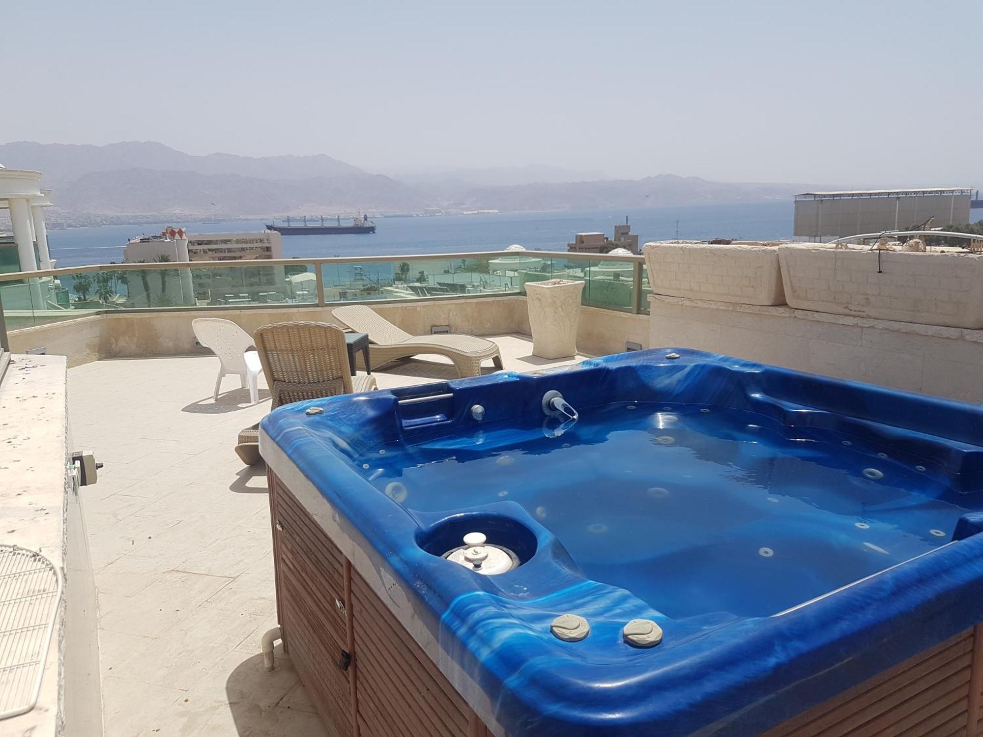 Palmore Top Luxury Penthause With Juccuzi First Line Of The Seaside Appartement Eilat Buitenkant foto