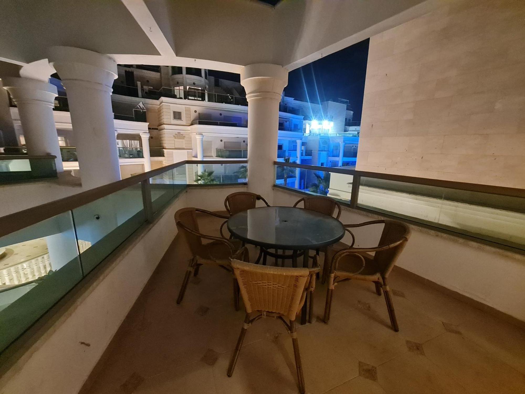 Palmore Top Luxury Penthause With Juccuzi First Line Of The Seaside Appartement Eilat Buitenkant foto